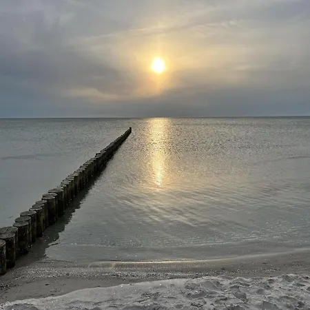 Feriehus With 1 Bedroom Zingst