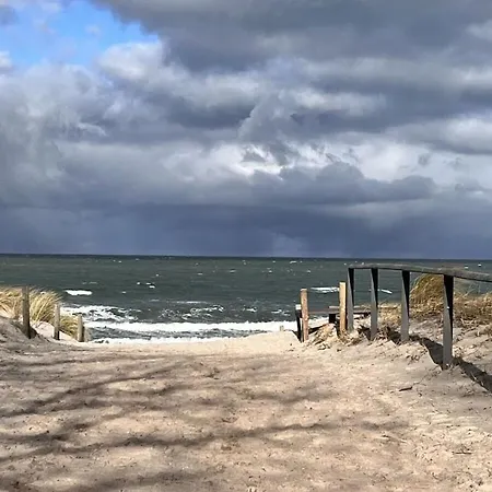 With 1 Bedroom Feriehus Zingst